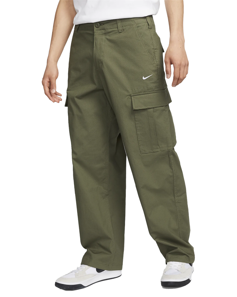 Nike SB Kearny Pants (Medium Olive | White)