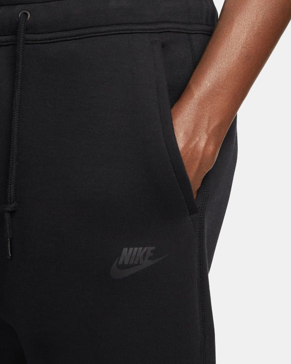 Nike Tech Fleece Bottom (Black)